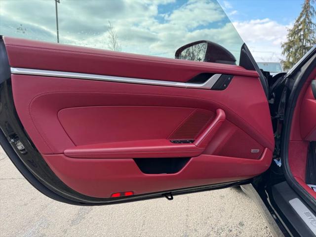 2022 Porsche 911 Targa 4S