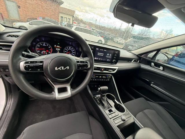 2022 Kia K5 LXS