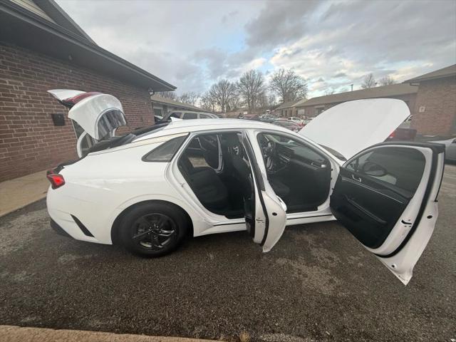 2022 Kia K5 LXS