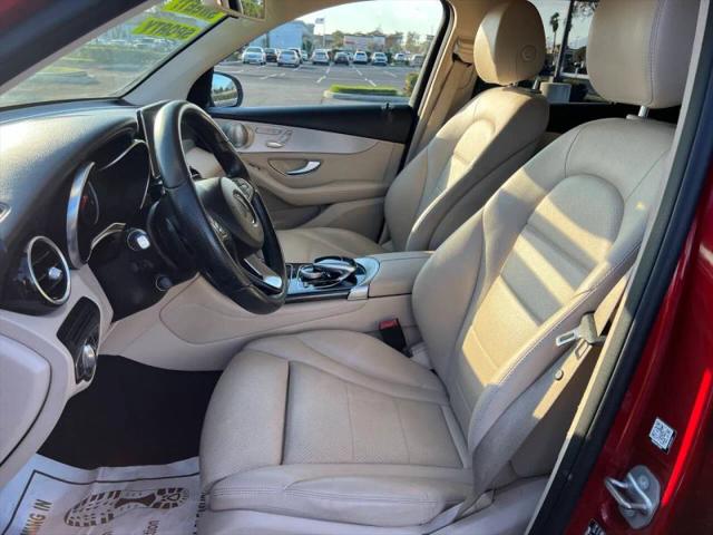2017 Mercedes-Benz GLC 300