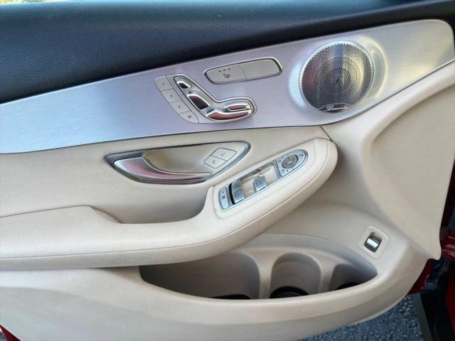 2017 Mercedes-Benz GLC 300