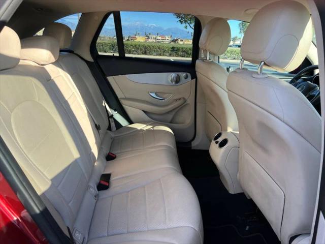 2017 Mercedes-Benz GLC 300