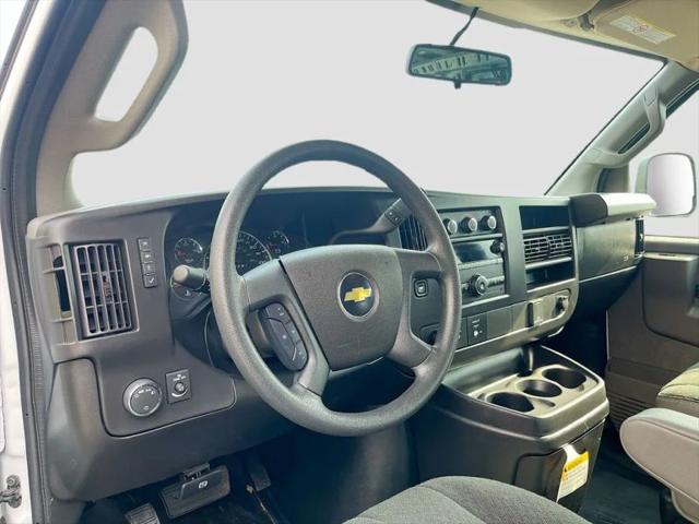 2023 Chevrolet Express Cargo Van RWD 2500 Regular Wheelbase WT