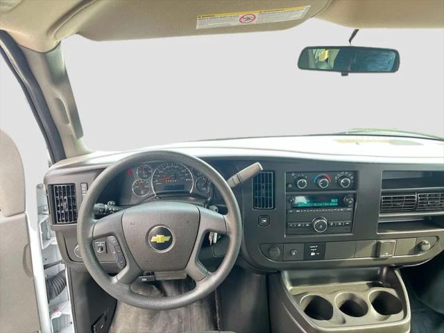 2023 Chevrolet Express Cargo Van RWD 2500 Regular Wheelbase WT