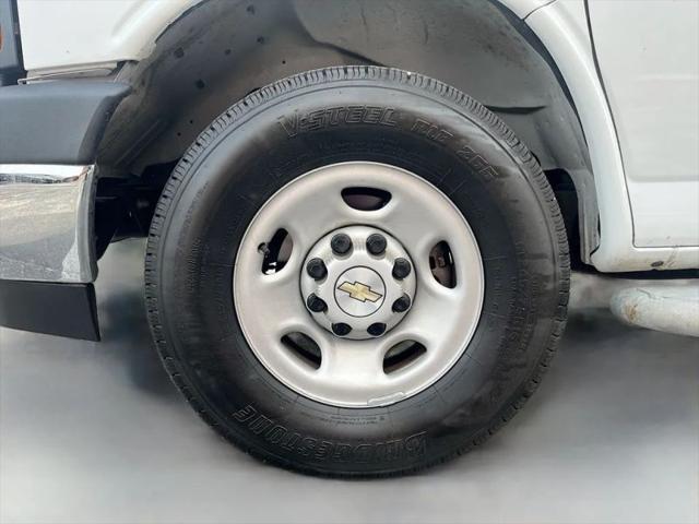 2023 Chevrolet Express Cargo Van RWD 2500 Regular Wheelbase WT