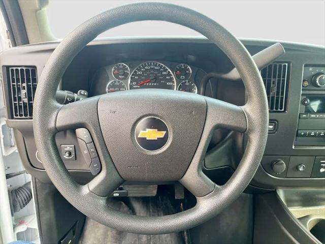 2023 Chevrolet Express Cargo Van RWD 2500 Regular Wheelbase WT
