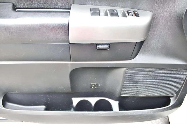 2013 Toyota Tundra Grade 5.7L V8
