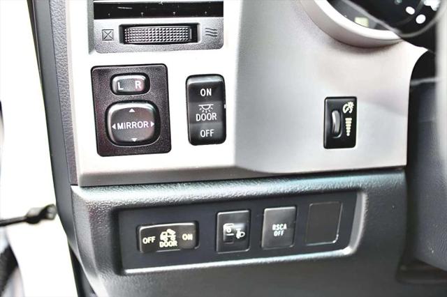 2013 Toyota Tundra Grade 5.7L V8