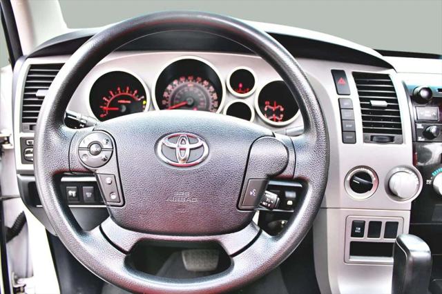 2013 Toyota Tundra Grade 5.7L V8