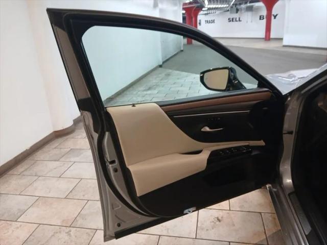 2024 Lexus ES 350 350