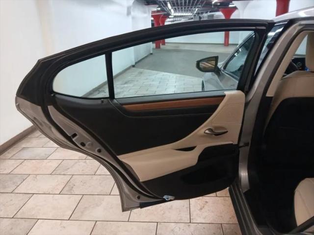 2024 Lexus ES 350 350