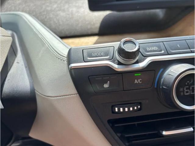2015 BMW i3 Base w/Range Extender