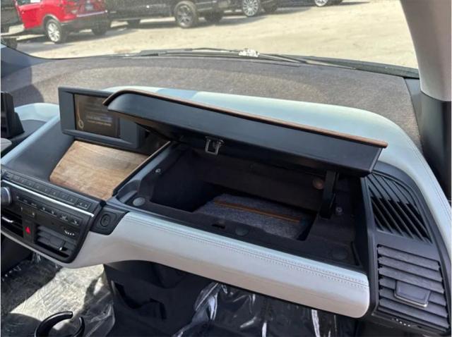 2015 BMW i3 Base w/Range Extender