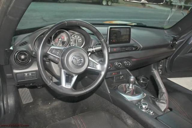2016 Mazda MX-5 Club