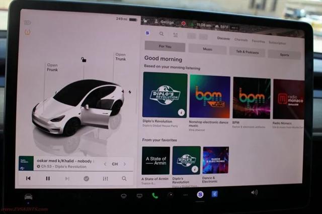 2022 Tesla Model Y Long Range Dual Motor All-Wheel Drive
