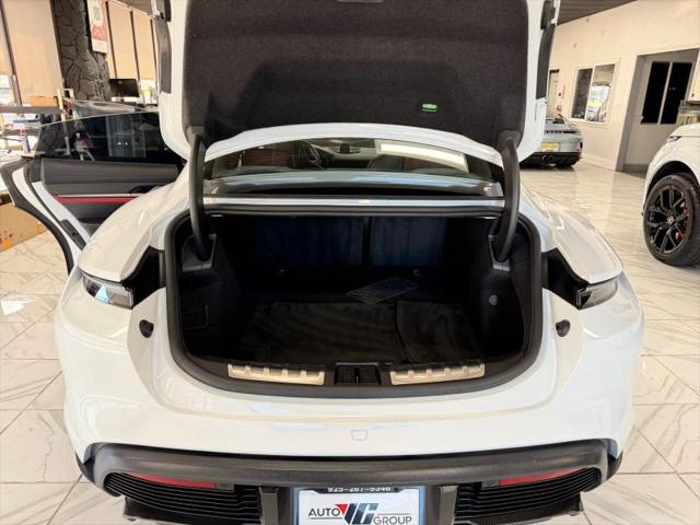 2024 Porsche Taycan Turbo S