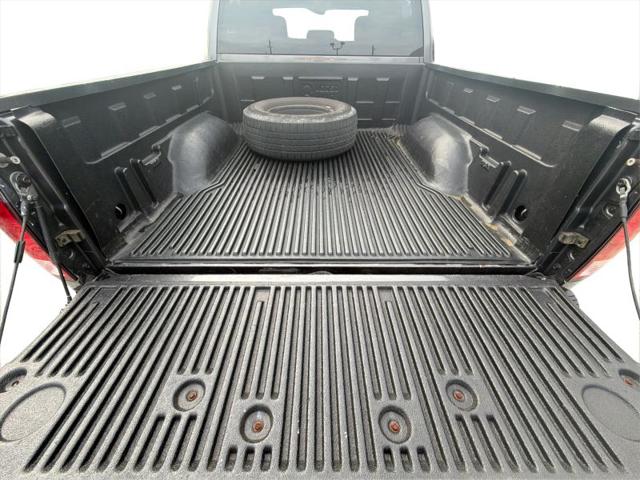 2017 Ram 1500 Express Crew Cab 4x4 5'7" Box