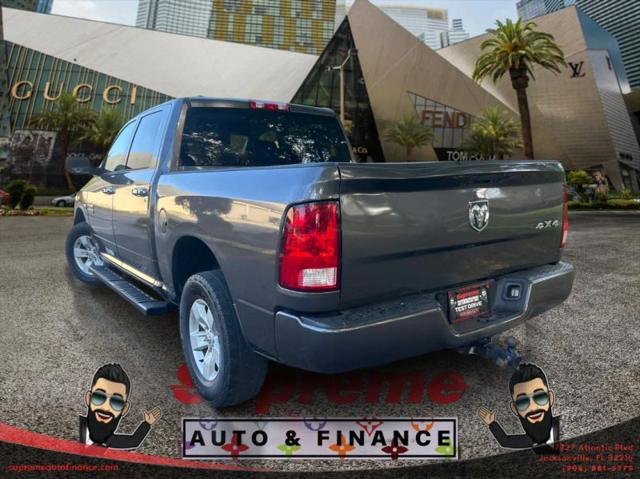 2017 Ram 1500 Express Crew Cab 4x4 5'7" Box