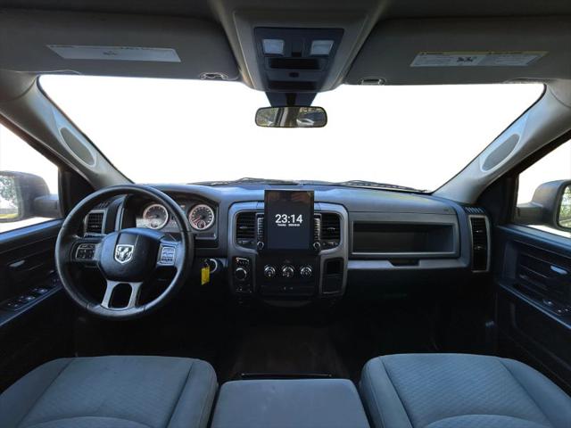 2017 Ram 1500 Express Crew Cab 4x4 5'7" Box