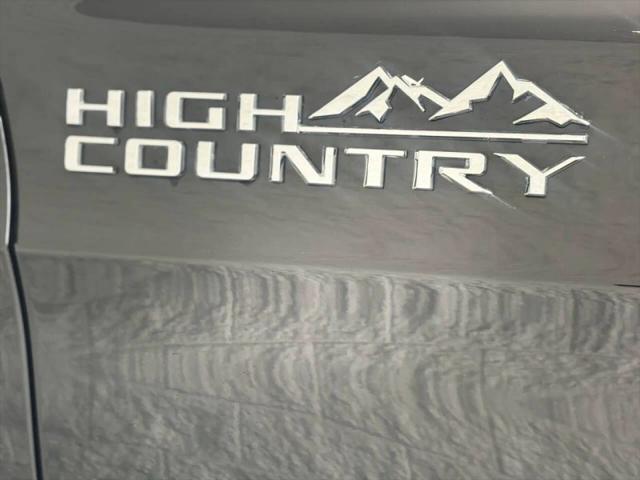 2021 Chevrolet Suburban 4WD High Country