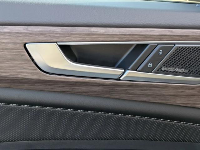 2026 Volkswagen Atlas SEL Premium R-Line
