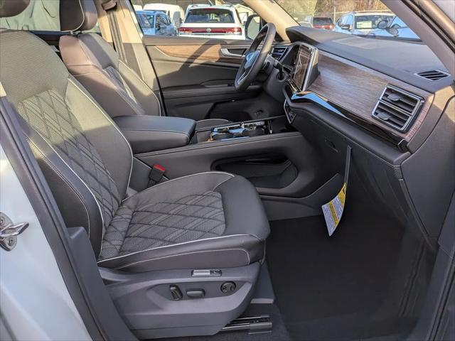 2026 Volkswagen Atlas SEL Premium R-Line