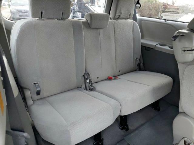 2014 Toyota Sienna LE