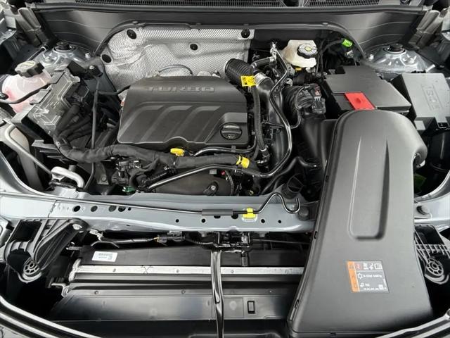 2026 Buick NV Sport Touring FWD