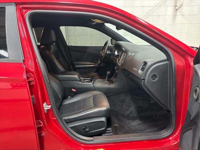 Used 2011 Dodge Charger For Sale in Wilmington, OH