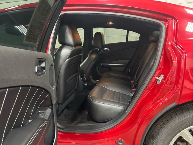 Used 2011 Dodge Charger For Sale in Wilmington, OH