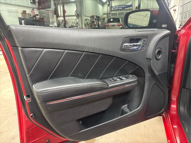 Used 2011 Dodge Charger For Sale in Wilmington, OH