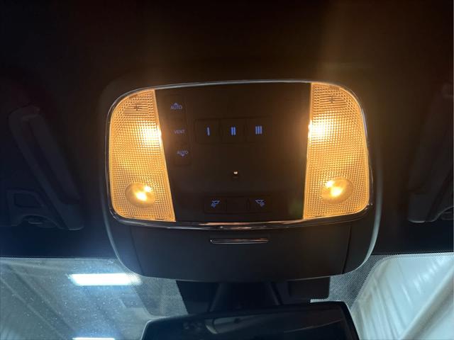 Used 2011 Dodge Charger For Sale in Wilmington, OH