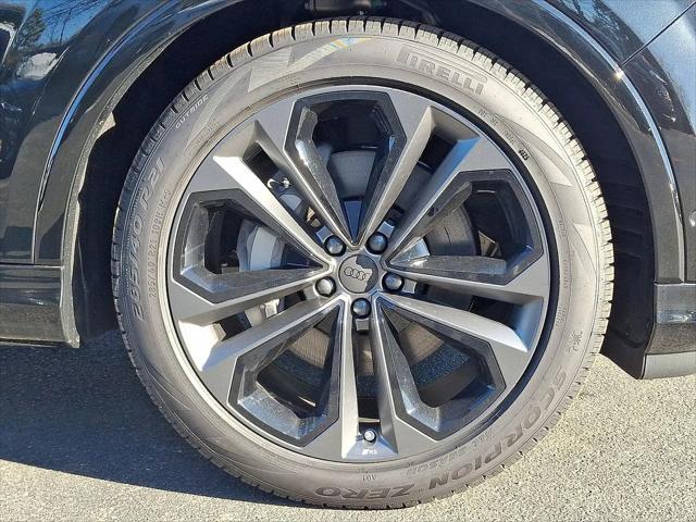 2026 Audi Q7 Premium Plus TFSI quattro tiptronic