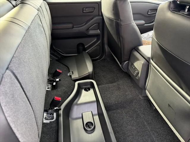 2026 Nissan Frontier Crew Cab PRO-4X 4x4