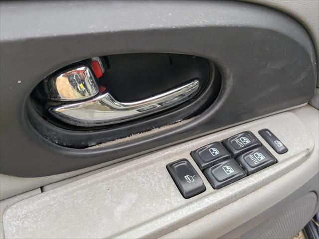 2005 Isuzu Ascender S