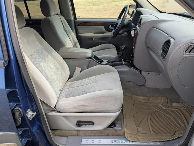 2005 Isuzu Ascender S