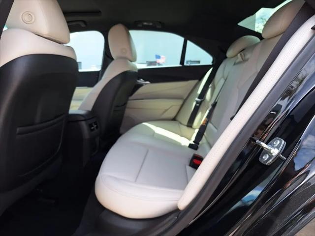 2025 Cadillac CT4 Premium Luxury RWD
