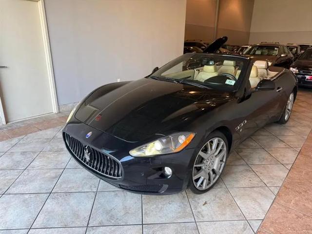 2010 Maserati GranTurismo Standard