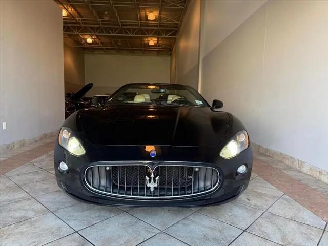 2010 Maserati GranTurismo Standard