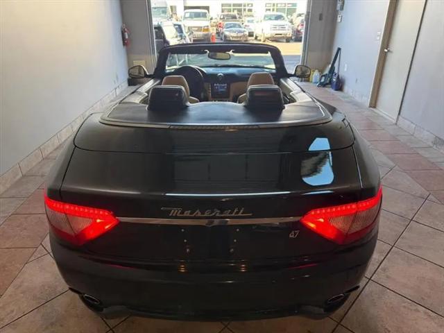 2010 Maserati GranTurismo Standard