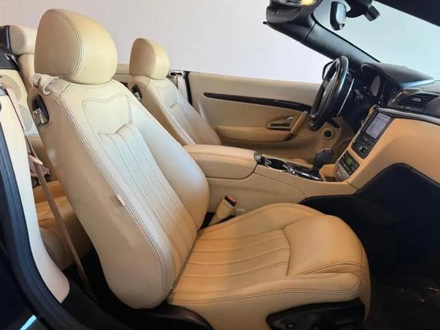 2010 Maserati GranTurismo Standard