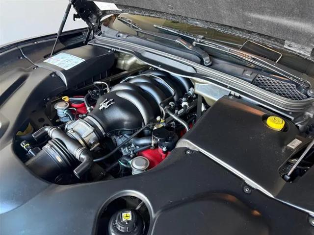 2010 Maserati GranTurismo Standard
