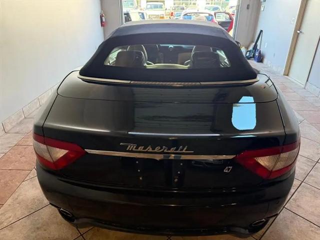 2010 Maserati GranTurismo Standard