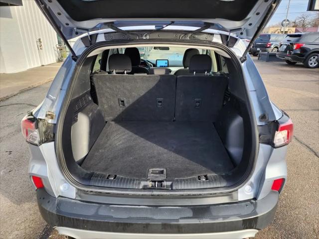 2022 Ford Escape SE Hybrid