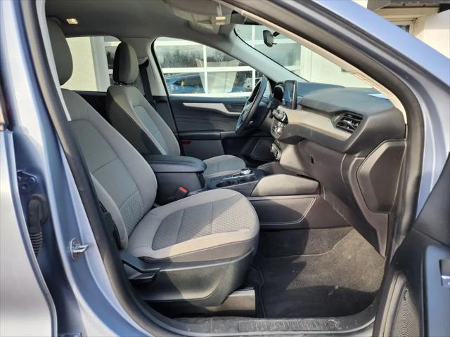 2022 Ford Escape SE Hybrid