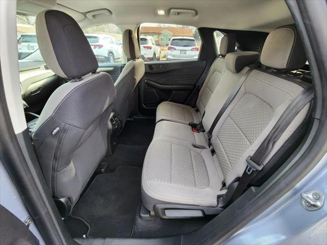 2022 Ford Escape SE Hybrid
