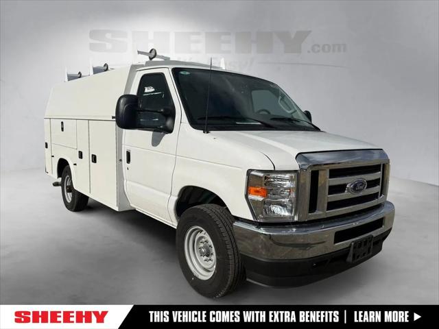 2025 Ford E-350 Cutaway E-Series Cutaway for sale in Gaithersburg, MD