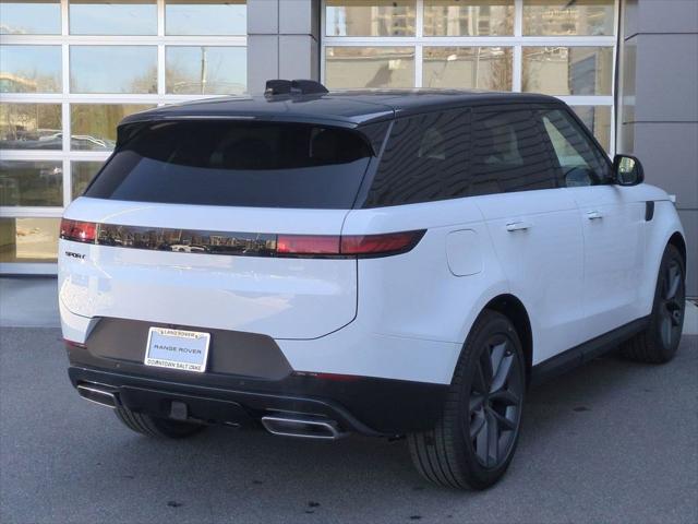 2026 Land Rover Range Rover Sport P360 SE