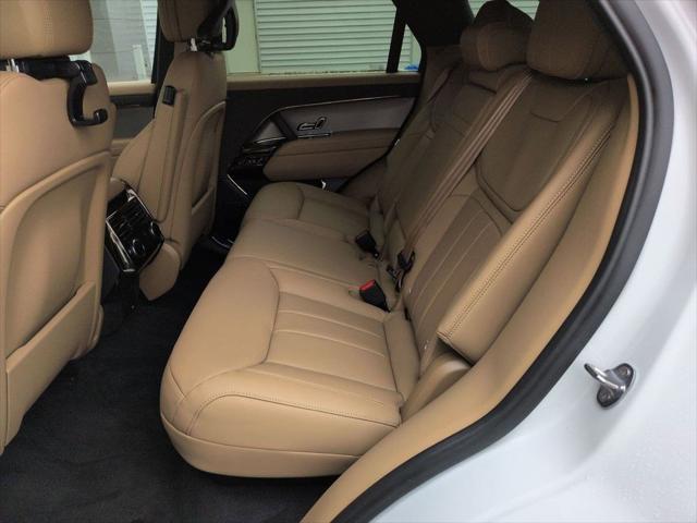 2026 Land Rover Range Rover Sport P360 SE