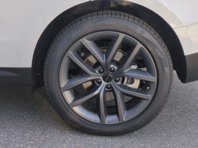 2026 Land Rover Range Rover Sport P360 SE